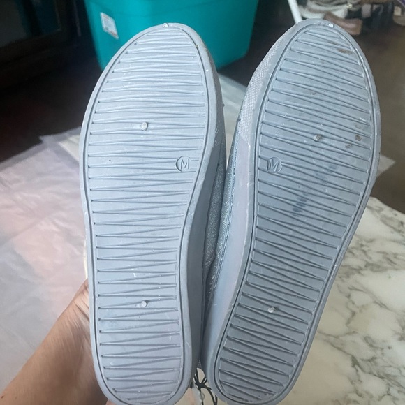 Vintage NWT Chatties silver slip ons - Picture 5 of 6